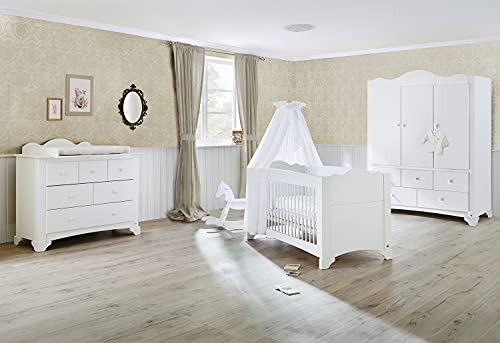 Pinolino Babyzimmer Möbel Set Pino breit groß, Kinderbett, Wickelkommode und Kleiderschrank, mitwachsend, weiß